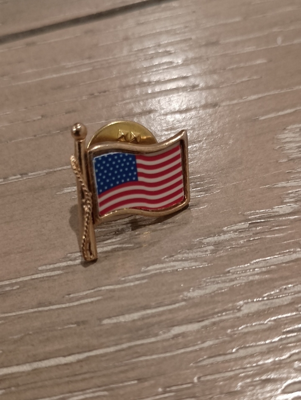 Gold-Tone American Flag Enamel Lapel Pin - Red, White & Blue